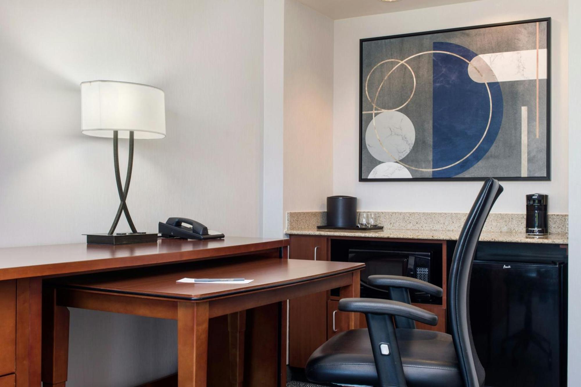 Courtyard By Marriott Phoenix Airport Luaran gambar