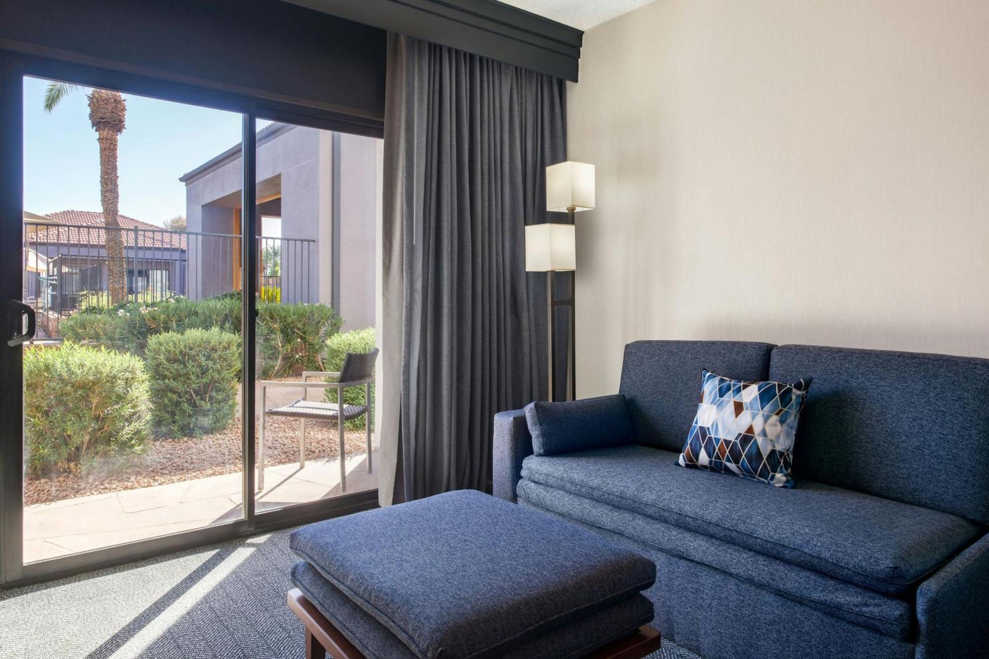 Courtyard By Marriott Phoenix Airport Luaran gambar
