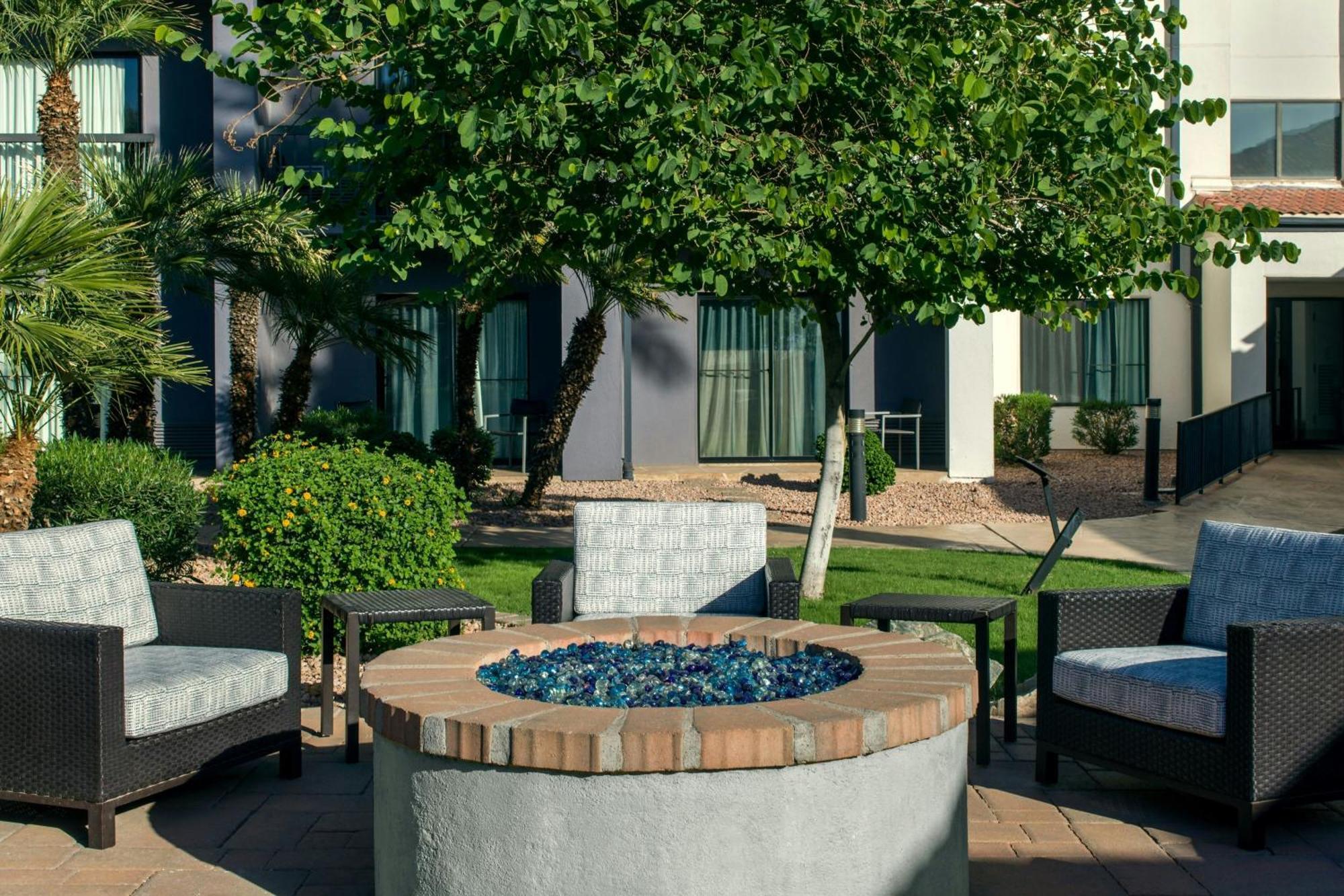 Courtyard By Marriott Phoenix Airport Luaran gambar
